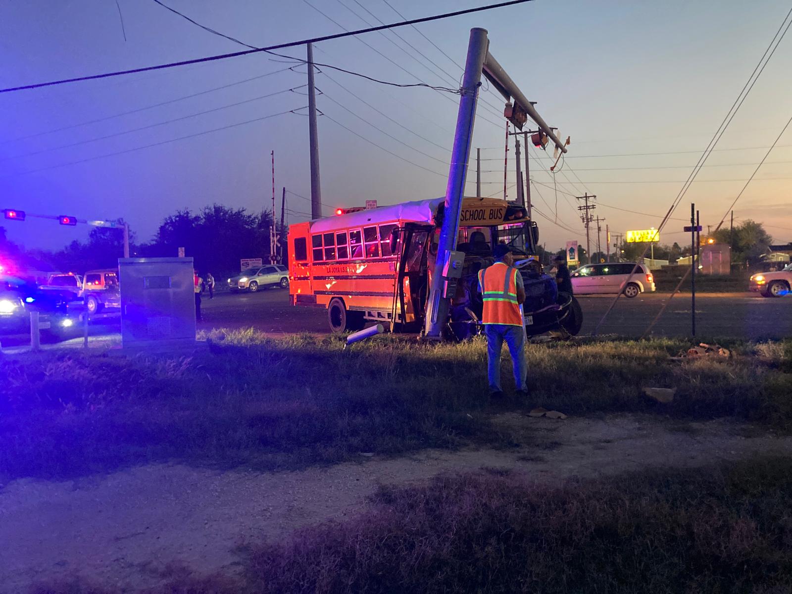 no-serious-injuries-reported-in-la-joya-isd-bus-crash